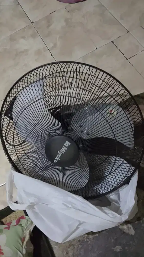 Kipas angin dinding Miyako