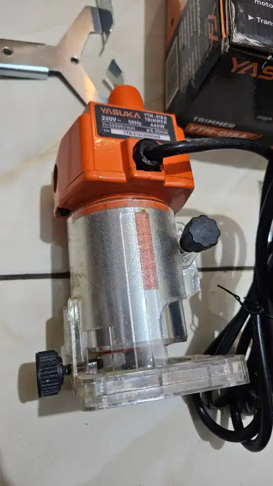 Yasuka Trimmer YTM-018A