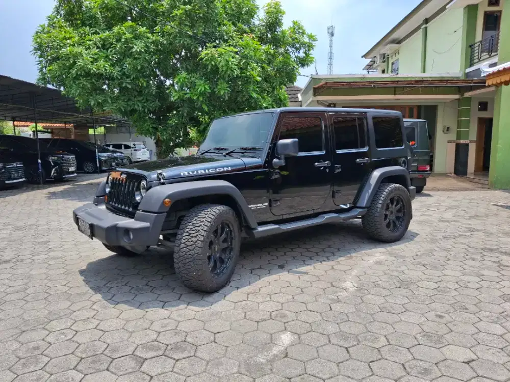 Jeep Rubiccon tahun 2011