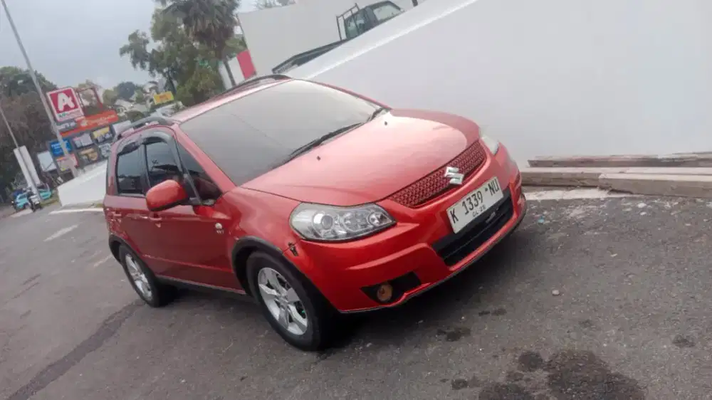 Suzuki x-Over 2010 manual