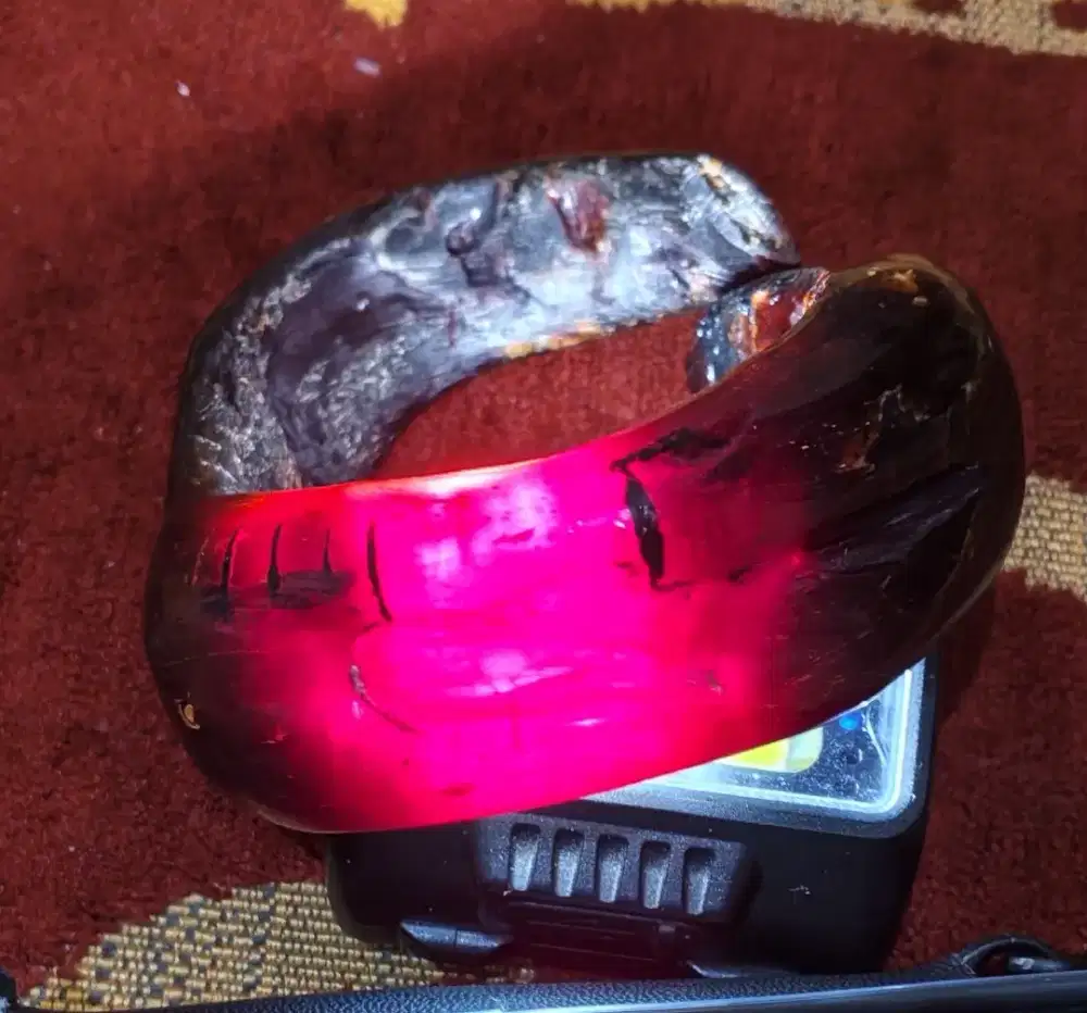 BAHAR MERAH,HITAM PUTIH,HITAM DAN BATU PIRUS NEVADA MOTIF GAMBAR