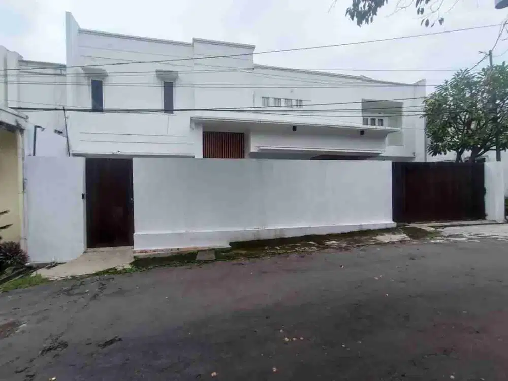 Rumah Minimalis Modern 2 Lantai Semi Furnish Bukitsari Dekat Tol Tembalang