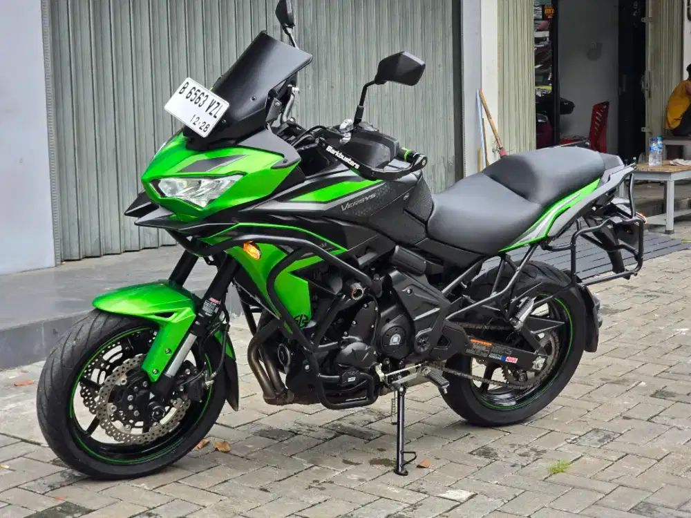 Moge Kawasaki Versys 650 Gen 3 th 2023 Km 2rb Like New Siap Gas Turing