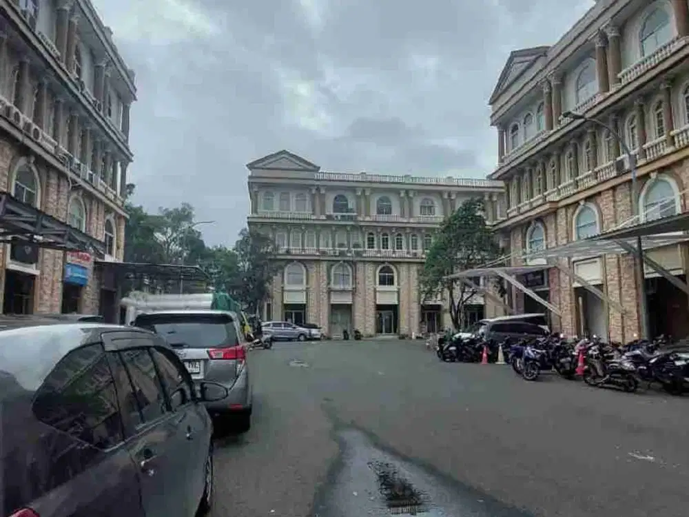 Dijual  Ruko Sentra Niaga Green Lake City Jakarta Barat