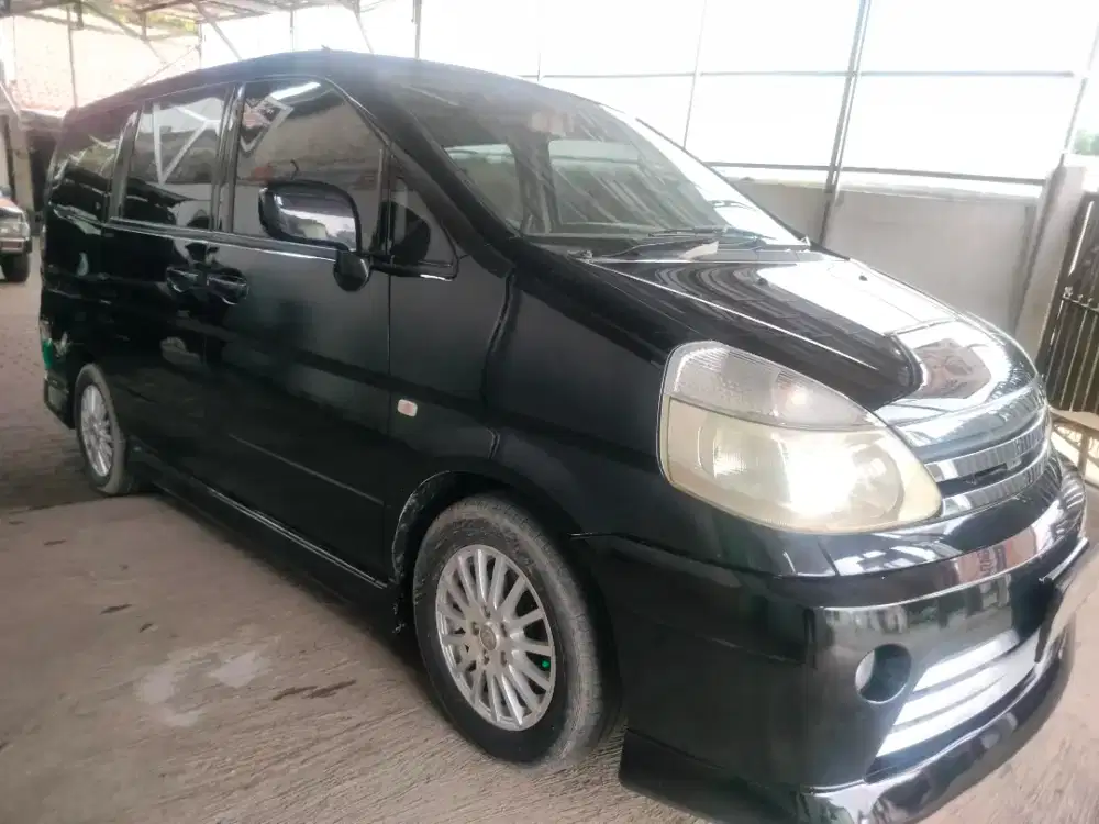 Nissan Serena Autech CT th2011