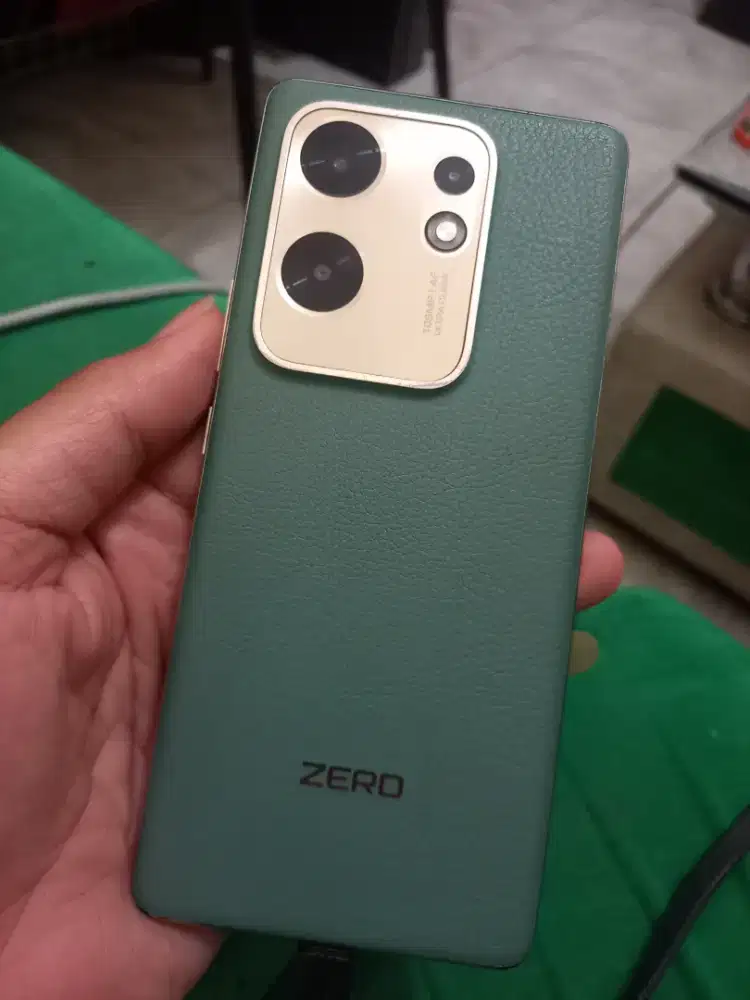 Infinix zero 30 ram 8+8/256