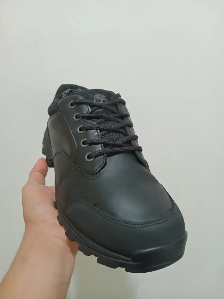 Timberland full black