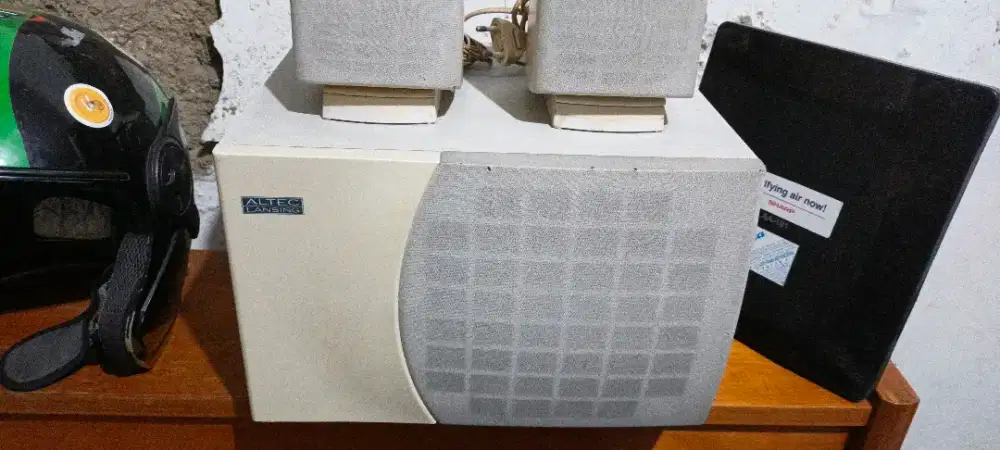 speaker aktif Altec Lancing / USA