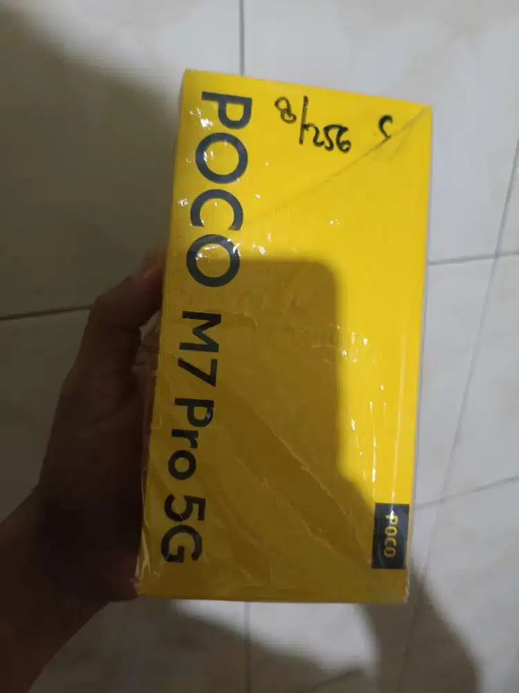Poco M7 Pro 5G 8/256GB Silver Istimewa Pemakaian Singkat