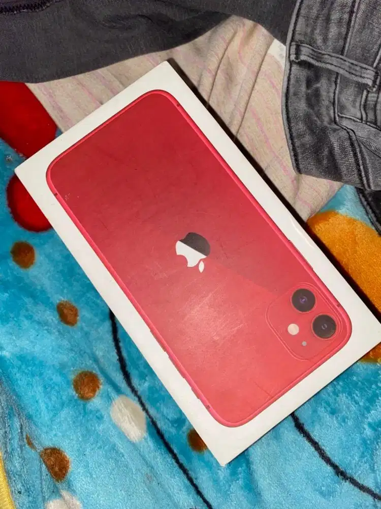 IpHoNe 11 128GB Red Ex Inter