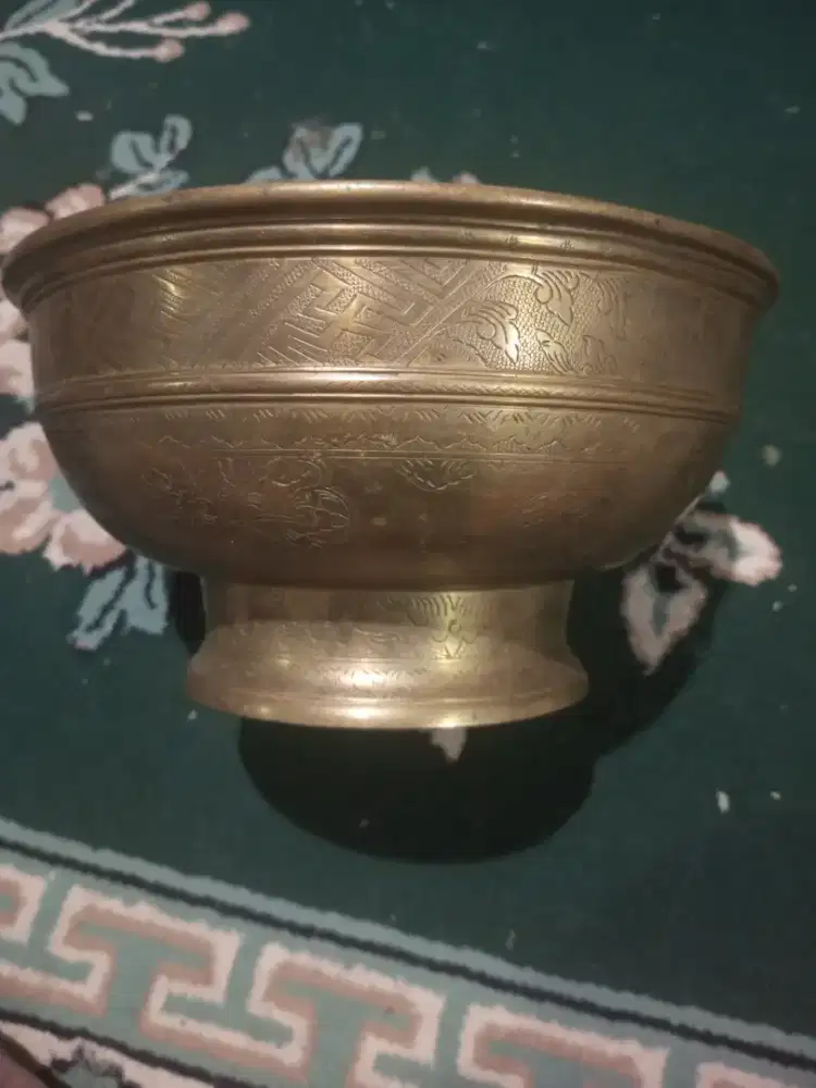 Bokor kuningan antik