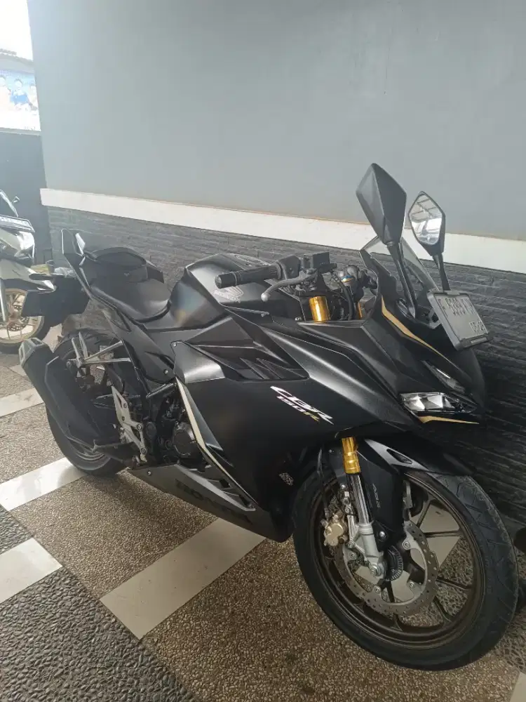 CBR 150 tahun 2024 mulus
