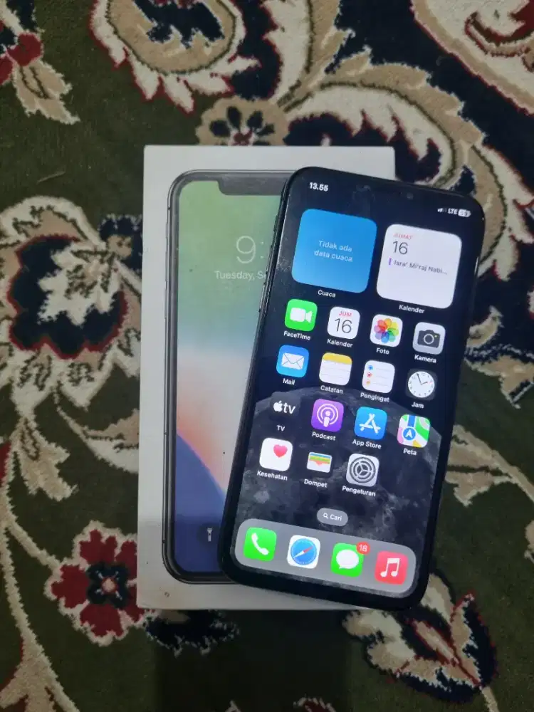 iPhone X 64GB Garansi iBox Cukup Mulus