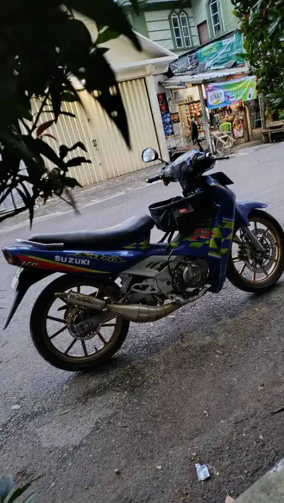Suzuki satria 120 R Lumba Kenny robbert