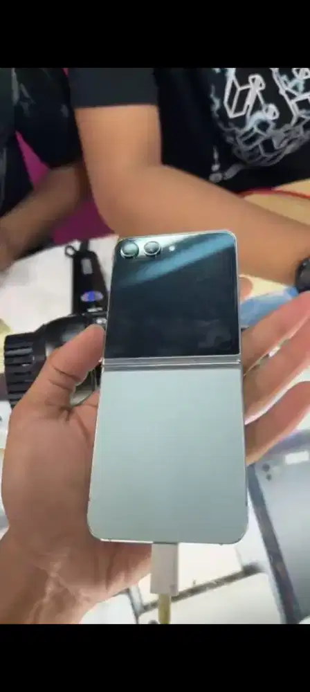 Samsung Flip 5 12/512GB Mint ori Sein