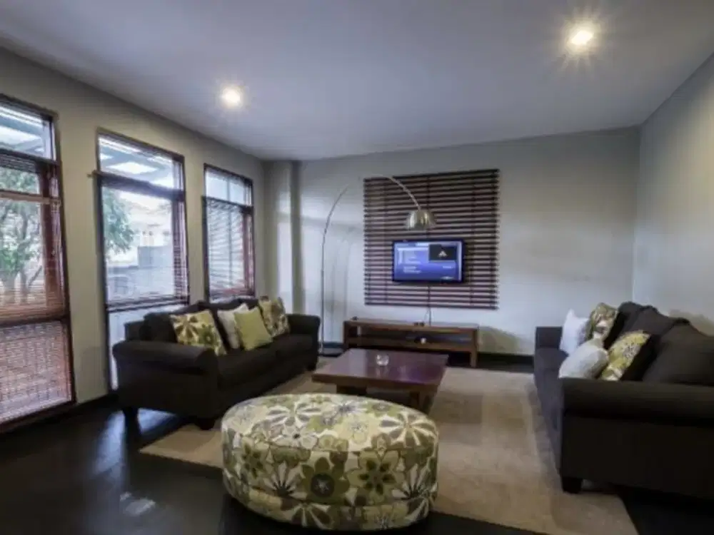 Jual Sewa Rumah Full Furnished di Setraduta