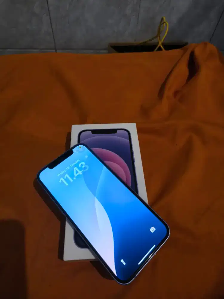 Ipuone 12 128gb IBOX