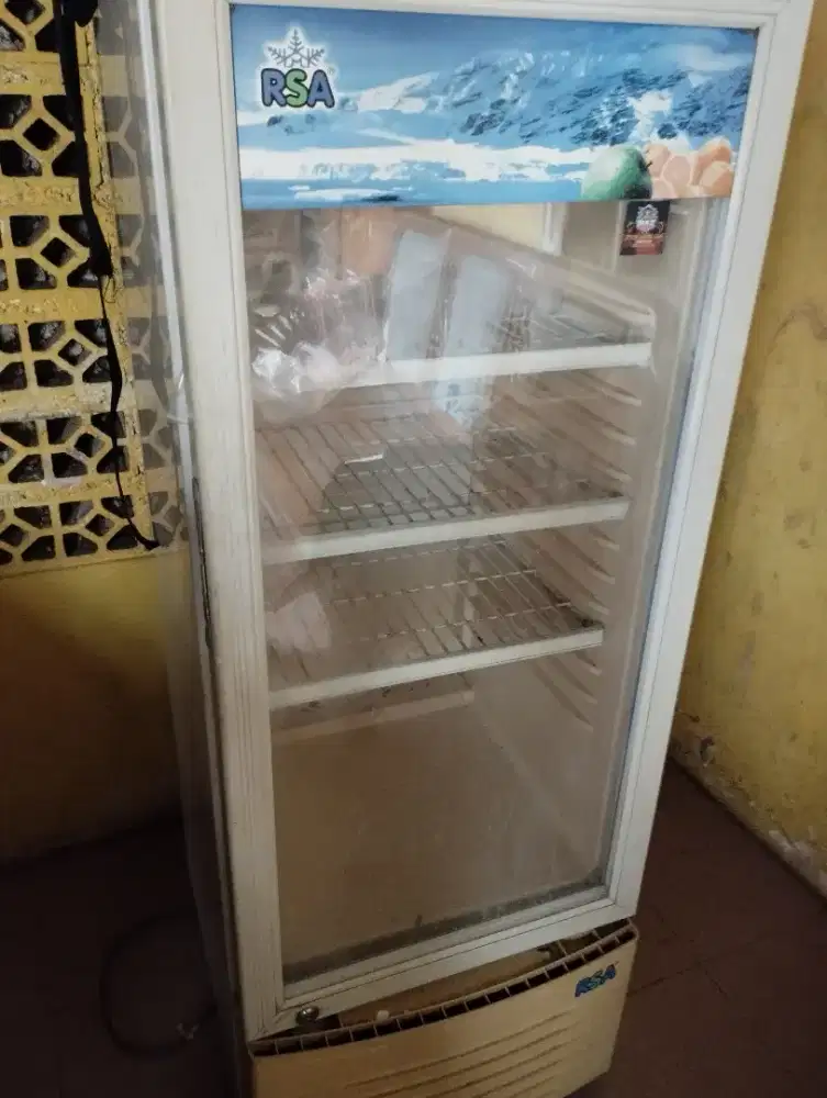 Freezer Pendingin Second