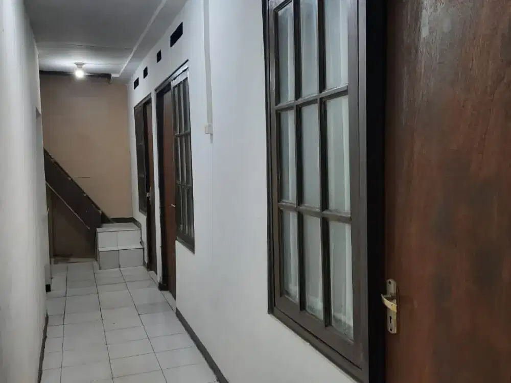 Kos Kost Terawat di Sekelimus Buah Batu