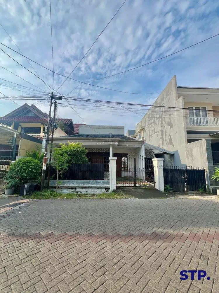 Rumah Kost 2 lantai di Wisma Permai Tengah