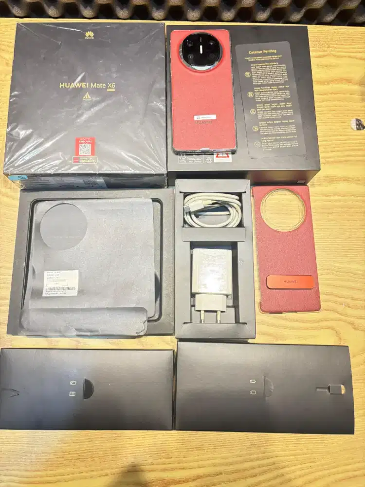 Huawei Mate X6 ram 12 internal 512 fulset ori Resmi Murmer