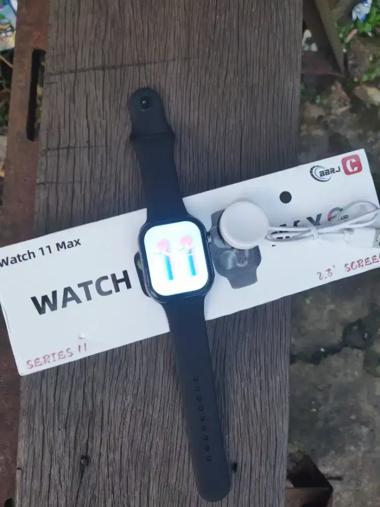 Smartwatch seri 11 terbaru