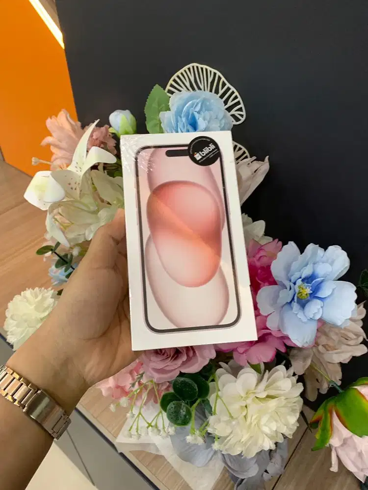 IPHONE 15 128 Pink