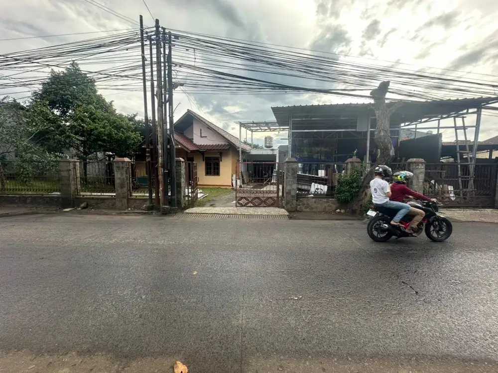 Disewakan rumah cocok untuk usaha