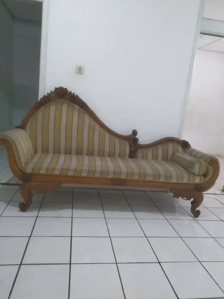 Kursi sofa jati