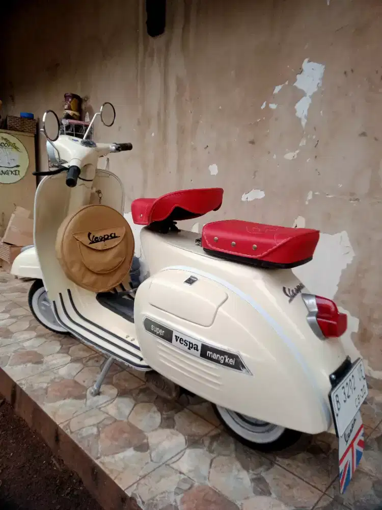 Vespa super 1976 cantik