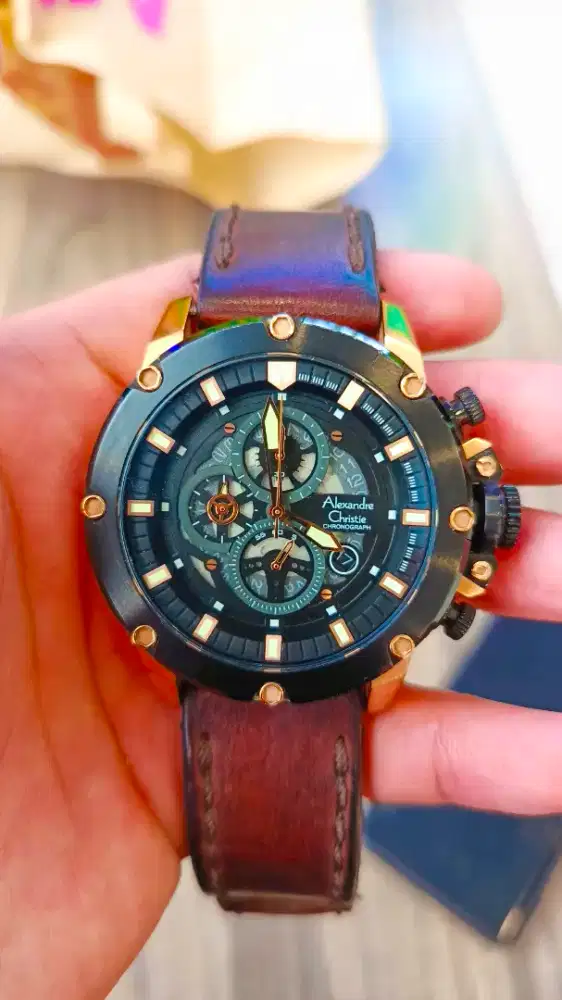 Alexandre Christie 6564 Like New