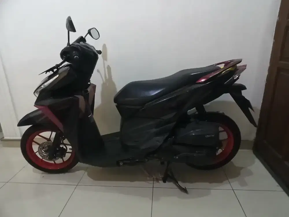 VARIO 2018 LED tangan 1