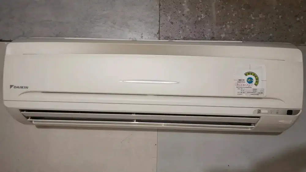 Indor ac setengah pk Daikin thailand