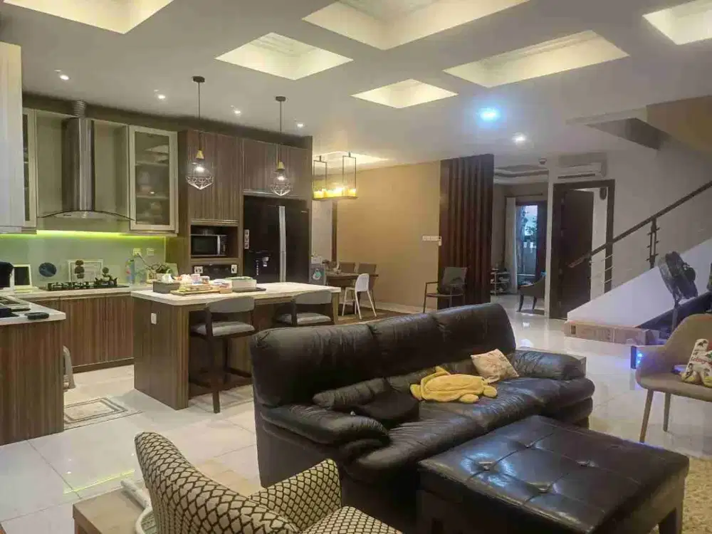 Rumah cantik mewah siap huni di Gading Kirana