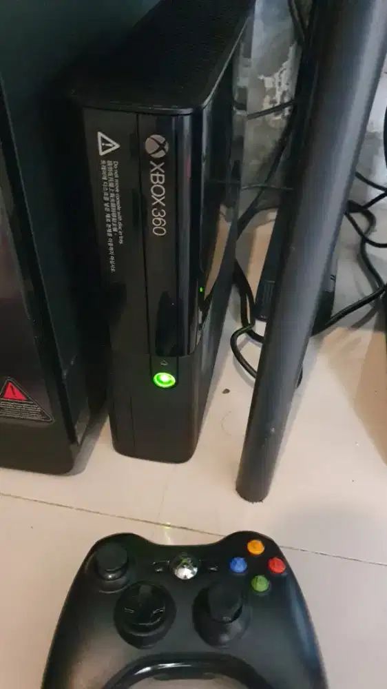 XBOX 360 SLIM E RGH hdd 1tb