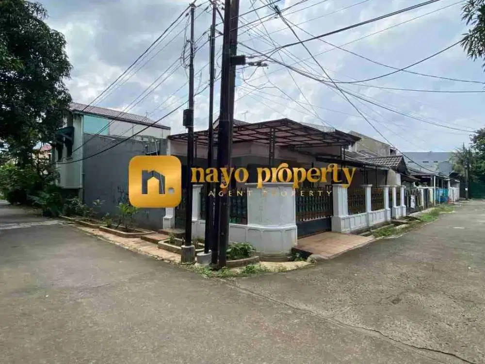 Rumah Hook Tanah Luas Dalam Komplek Strategis di Jakasampurna Galaxy Bekasi