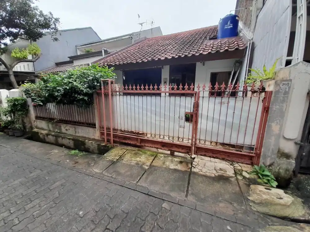 Rumah Luas Kreo Larangan – Akses Mudah