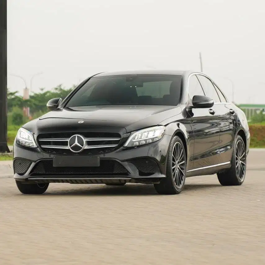 Irit Ganteng Canggih! Mercedes Benz C200 EQ Boost 2019 218i a200 e250