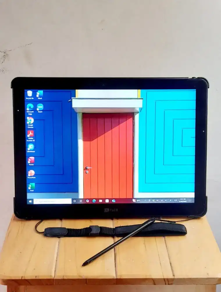 FUJITSU 2in V727 TOUCHSCREEN