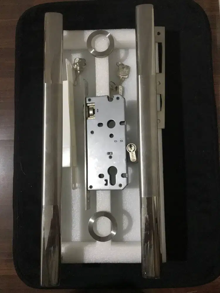 Tarikan Pintu Pull Handle & Body Dekson