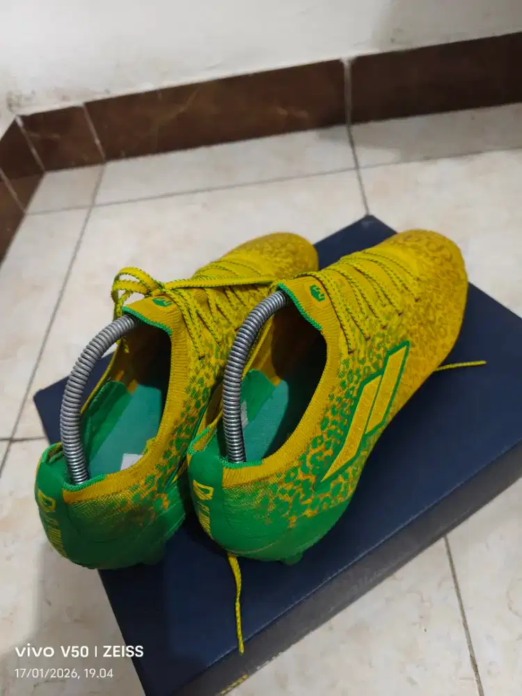 MILLS - XYCLOPS PHANTERA 42