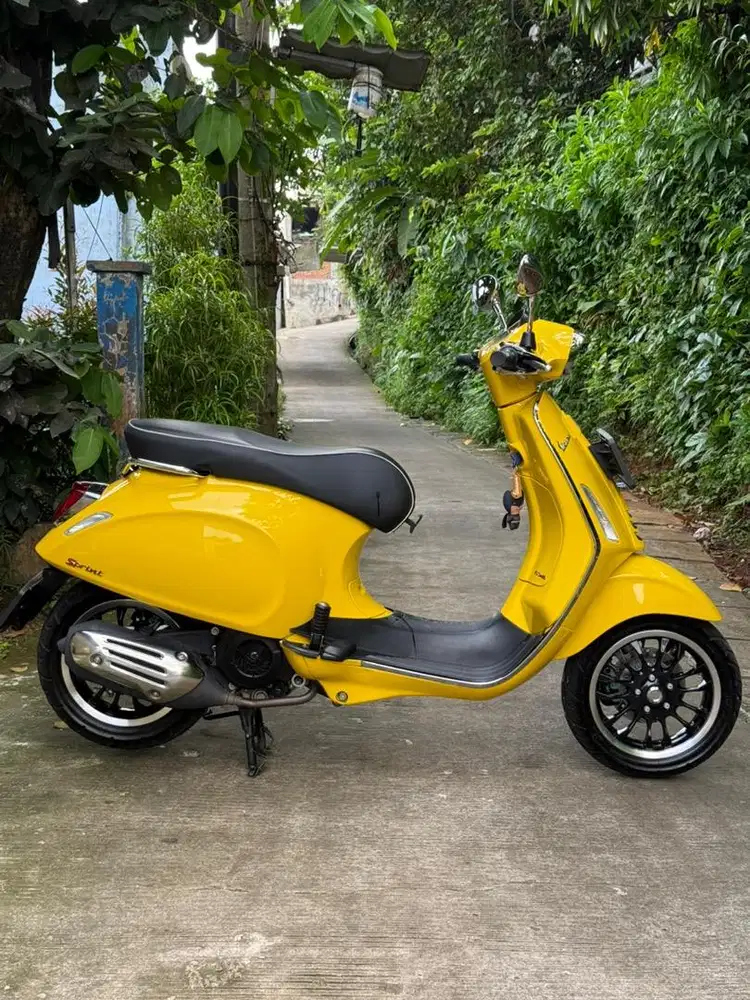 Vespa sprint 2023