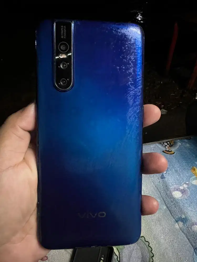 Vivo V15 pro Batangan