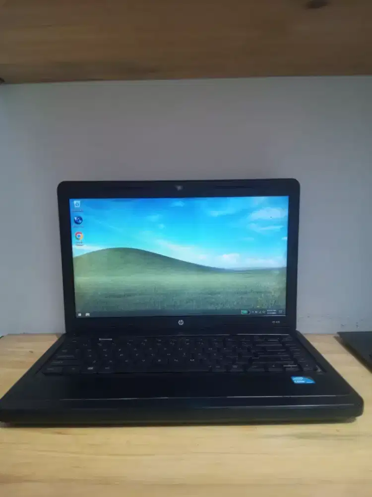 Laptop HP430 Core i3 - 2.13Ghz DDR 4GB HDD 320GB LED 14 baterai 1 jam
