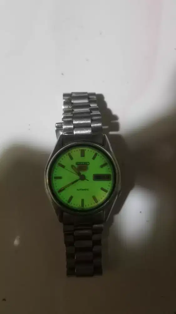 Seiko 5 full lume dial