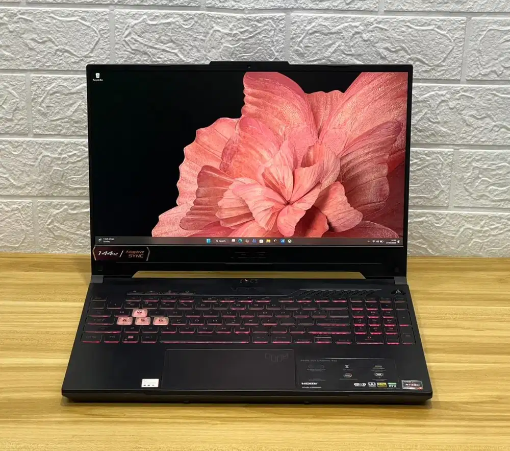 Laptop ASUS TUF GAMING A15 Fa506NFR ryzen 7 6800h ram8gb ssd512