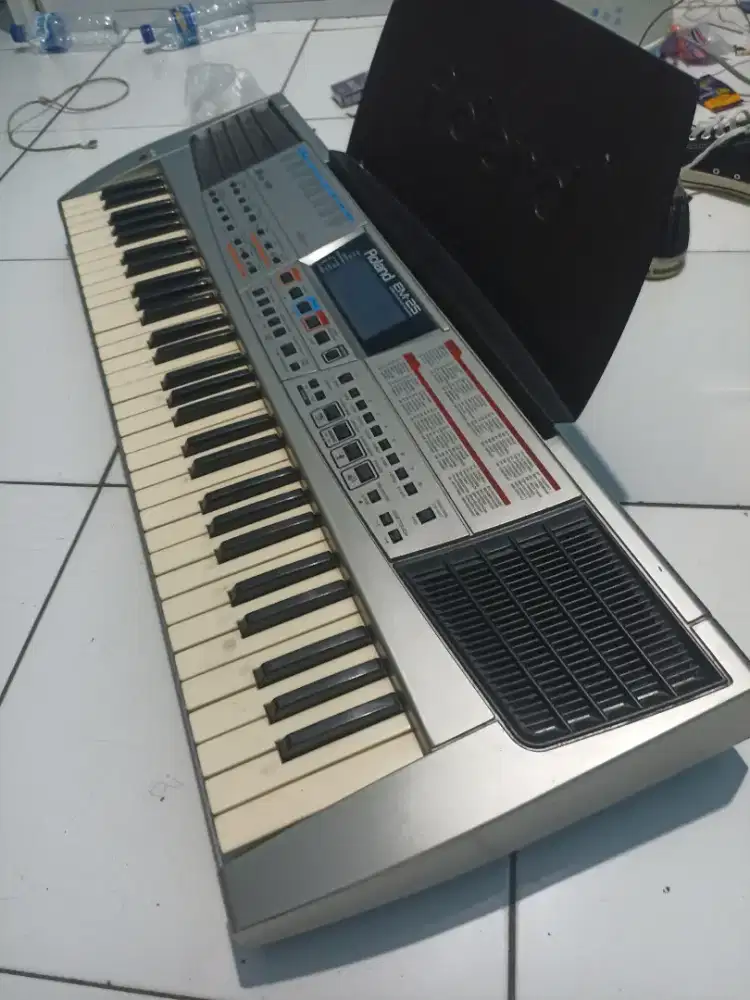 Roland em25 keyboard