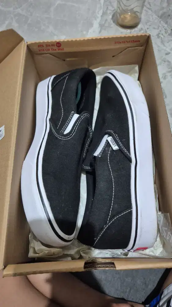 Sepatu vanscomfy used like new