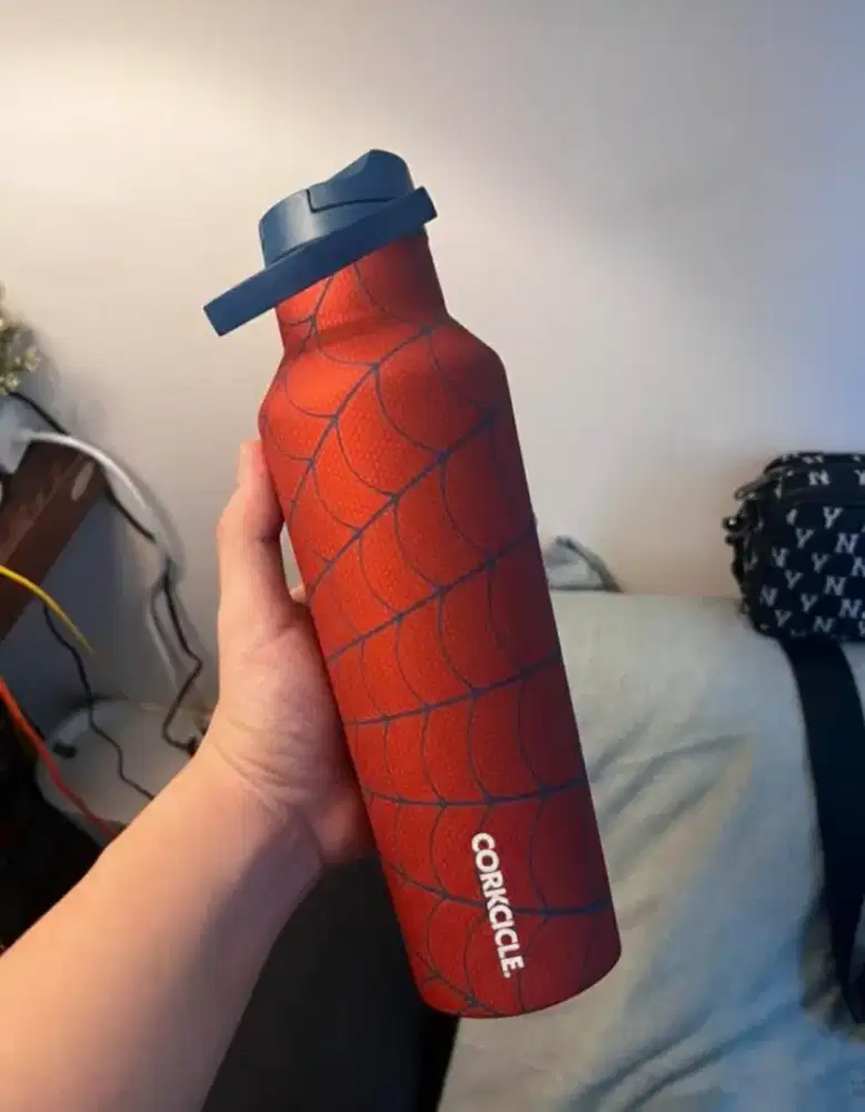 [Masih Mulus] Tumbler Corkcicle Spiderman Edition 20oz Original 100%