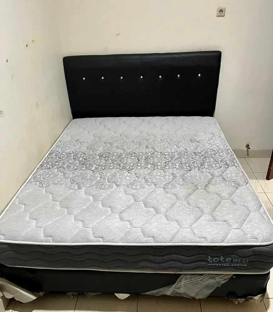 Spring bed serenity full set queen size